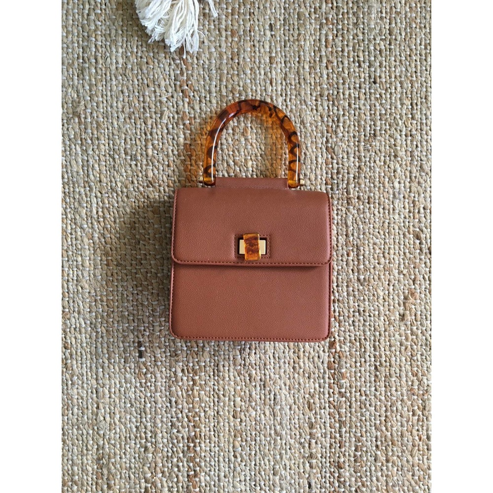 NWT LIKE DREAMS lil purse